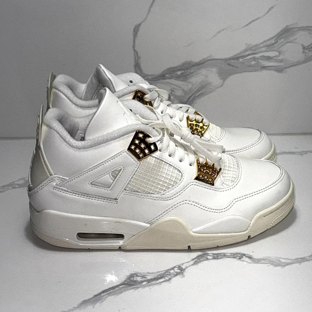 Nike Air Jordan 4 Metallic Gold Women's Size 9.5 Men's 8 B-GRADE - Picture 2 of 6